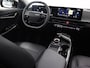 Kia EV6 Light Edition 63 kWh | Stoelverwarming | Adaptieve cruise control | Parkeersensoren | Stuurwiel verwarmd |