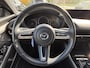 Mazda 3 2.0 e-SkyActiv-X M Hybrid 180 Comfort met Bose NL-Auto, 1e Eig., Dealer Ondh., Navigatie, Apple Carplay /Android Auto, Bose, Head-Up, Cruise Controle ad., A-Rij-Camera. Parkeerhulp vóór, Trekhaak.