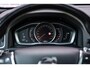 Volvo V60 2.0 T4 Polar+ Dynamic | Adaptieve cruise control | Trekhaak | Stoel/stuur verwarming | Kantel/schuifdak | 19" | Blis | Elektrisch verstelbare voorstoelen | Schakelflippers |