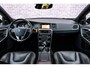 Volvo V60 2.0 T4 Polar+ Dynamic | Adaptieve cruise control | Trekhaak | Stoel/stuur verwarming | Kantel/schuifdak | 19" | Blis | Elektrisch verstelbare voorstoelen | Schakelflippers |