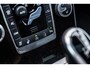 Volvo V60 2.0 T4 Polar+ Dynamic | Adaptieve cruise control | Trekhaak | Stoel/stuur verwarming | Kantel/schuifdak | 19" | Blis | Elektrisch verstelbare voorstoelen | Schakelflippers |