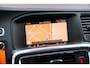 Volvo V60 2.0 T4 Polar+ Dynamic | Adaptieve cruise control | Trekhaak | Stoel/stuur verwarming | Kantel/schuifdak | 19" | Blis | Elektrisch verstelbare voorstoelen | Schakelflippers |
