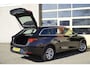 SEAT Leon Sportstourer 1.5 TSI Style Launch Edition BJ2020 Lmv 16" | Led V+A | Pdc | Elek. trekhaak | Achteruitrijcamera | App-Connect | Navi | Virtual cockpit | Climate control | Cruise control | Extra getint glas
