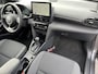 Toyota Yaris Cross 1.5 Hybrid 115 First Edition | Parkeersensoren | Stoel- + stuurverwarming | Carplay | Keyless entry | LED koplampen |