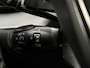 Peugeot 2008 1.2 PureTech Allure Sport 131Pk Automaat (VIRTUAL COCKPIT, APPLE CARPLAY, GROOT NAVI, KEYLESS, LEDER, SPORTSTOELEN, 360 CAMERA, GETINT GLAS, LM VELGEN, NIEUWE APK, NIEUWSTAAT)