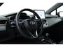 Toyota Corolla Touring Sports Hybrid 140 Active | Rijklaar! | Dig. Cockpit | Adapt. Cruise | Camera | Stoel- Stuurverw. | CarPlay | All Season | v