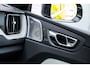 Volvo XC60 2.0 D4 Inscription | Luchtvering | Bowers & Wilkins | Trekhaak | Stoelventilatie & Massage | Panoramadak | 360 Camera | Head Up Display |