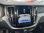 Volvo XC60 B4 Mild-Hybrid Momentum | Trekhaak |  Apple Carplay | Cruise Control | Climate Pack |