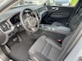 Volvo XC60 B4 Mild-Hybrid Momentum | Trekhaak |  Apple Carplay | Cruise Control | Climate Pack |