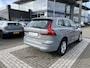 Volvo XC60 B4 Mild-Hybrid Momentum | Trekhaak |  Apple Carplay | Cruise Control | Climate Pack |