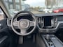 Volvo XC60 B4 Mild-Hybrid Momentum | Trekhaak |  Apple Carplay | Cruise Control | Climate Pack |