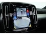 Volvo XC40 2.0 B3 Plus Black Edition | Rijklaar! | S/K-Dak | Harman/Kardon | Bliss | Stuur-stoel+Voorruitverw. | 360*+PDC | Memory | Nav+App.Connect | Elek. Klep V