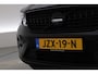 Volvo XC40 2.0 B3 Plus Black Edition | Rijklaar! | S/K-Dak | Harman/Kardon | Bliss | Stuur-stoel+Voorruitverw. | 360*+PDC | Memory | Nav+App.Connect | Elek. Klep V
