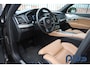 Volvo XC90 2.0 T8 Twin Engine AWD Inscription Full Option / 7 pers. / Alu pack / 1e eig / Dealer onderhoud