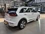 Kia Niro Hybrid 1.6 GDi 141pk ExecutiveLine | Trekhaak | Pearl white | Apple carplay/ Android auto | Navigatie | Camera| Cruise control | NAP | Rijklaar prijs!