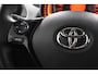 Toyota Aygo 1.0 VVT-i x-joy | Climate Control | Navigatie | Parkeercamera | Lichtmetalen Velgen |