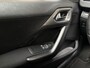 Peugeot 2008 1.2 PureTech Sport (PANORAMADAK, APPLE CARPLAY, NAVIGATIE, LM VELGEN, SPORTSTOELEN, CRUISE, PARKEERSENSOREN, NIEUWE APK, NIEUWSTAAT)