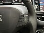 Peugeot 2008 1.2 PureTech Sport (PANORAMADAK, APPLE CARPLAY, NAVIGATIE, LM VELGEN, SPORTSTOELEN, CRUISE, PARKEERSENSOREN, NIEUWE APK, NIEUWSTAAT)