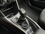 Peugeot 2008 1.2 PureTech Sport (PANORAMADAK, APPLE CARPLAY, NAVIGATIE, LM VELGEN, SPORTSTOELEN, CRUISE, PARKEERSENSOREN, NIEUWE APK, NIEUWSTAAT)