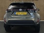 Toyota Yaris Cross 1.5 Hybrid Executive AWD - PANORAMADAK - 18 INCH LICHT METALEN VELGEN - NAVIGATIE - ARMSTEUN VOOR - CLIMATE CONTROL - CAMERA - DAB AUDIO - PARKEERSENSOREN VOOR/ ACHTER - ELEKTRISCH INKLAPBARE BUITENSPIEGELS - DEELS LEDEREN BEKLEDING - KEYLESS ENTRY/ START