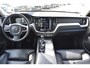 Volvo XC60 T5 AWD 254PK Automaat Inscription | Trekhaak | Panodak | Standkachel | ACC | Stoelverwarming | 19"LMV