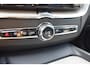 Volvo XC60 T5 AWD 254PK Automaat Inscription | Trekhaak | Panodak | Standkachel | ACC | Stoelverwarming | 19"LMV