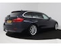 BMW 3-Serie Touring 318i Executive Automaat (CLIMA, NAVIGATIE, TREKHAAK, PARKEERSENSOREN)