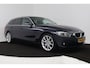 BMW 3-Serie Touring 318i Executive Automaat (CLIMA, NAVIGATIE, TREKHAAK, PARKEERSENSOREN)