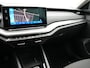 Skoda Octavia Combi 1.0 e-TSI Business Edition | Apple Carplay | Navigatie | Parkeersensoren voor en achter | Wifi | Spraakbediening | Cruise control | Bluetooth |