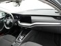 Skoda Octavia Combi 1.0 e-TSI Business Edition | Apple Carplay | Navigatie | Parkeersensoren voor en achter | Wifi | Spraakbediening | Cruise control | Bluetooth |