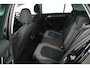 Volkswagen Golf 1.5 TSI Highline Business R-Line (NAVIGATIE, STOELVERWARMING, LED, MASSAGE STOELEN, PDC)