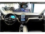 Volvo XC60 2.0 T8 AWD 335kW/456pk Aut8 Recharge Ultra Dark Edition LUCHTVERING + BOWERS&WILKINS + PANORAMADAK + BLIS + HEAD-UP + PILOT ASSIST + V&A STOEL-&STUURVERWARMING + ADAPT.CRUISE + GOOGLE DASH&SERVICES + STOELVENTILATIE&-MASSAGE + 360 CAMERA + 21" LM-VELGEN!!