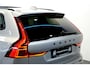 Volvo XC60 2.0 T8 AWD 335kW/456pk Aut8 Recharge Ultra Dark Edition LUCHTVERING + BOWERS&WILKINS + PANORAMADAK + BLIS + HEAD-UP + PILOT ASSIST + V&A STOEL-&STUURVERWARMING + ADAPT.CRUISE + GOOGLE DASH&SERVICES + STOELVENTILATIE&-MASSAGE + 360 CAMERA + 21" LM-VELGEN!!