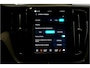 Volvo XC60 2.0 T8 AWD 335kW/456pk Aut8 Recharge Ultra Dark Edition LUCHTVERING + BOWERS&WILKINS + PANORAMADAK + BLIS + HEAD-UP + PILOT ASSIST + V&A STOEL-&STUURVERWARMING + ADAPT.CRUISE + GOOGLE DASH&SERVICES + STOELVENTILATIE&-MASSAGE + 360 CAMERA + 21" LM-VELGEN!!