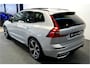 Volvo XC60 2.0 T8 AWD 335kW/456pk Aut8 Recharge Ultra Dark Edition LUCHTVERING + BOWERS&WILKINS + PANORAMADAK + BLIS + HEAD-UP + PILOT ASSIST + V&A STOEL-&STUURVERWARMING + ADAPT.CRUISE + GOOGLE DASH&SERVICES + STOELVENTILATIE&-MASSAGE + 360 CAMERA + 21" LM-VELGEN!!
