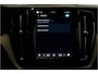 Volvo XC60 2.0 T8 AWD 335kW/456pk Aut8 Recharge Ultra Dark Edition LUCHTVERING + BOWERS&WILKINS + PANORAMADAK + BLIS + HEAD-UP + PILOT ASSIST + V&A STOEL-&STUURVERWARMING + ADAPT.CRUISE + GOOGLE DASH&SERVICES + STOELVENTILATIE&-MASSAGE + 360 CAMERA + 21" LM-VELGEN!!