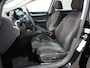 Volkswagen Golf 1.0 TSI 110pk Life Business Navigatie Stoelverwarming Pdc Acc 253