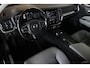 Volvo V60 2.0 B3 Momentum Advantage Camera | Leder | Carplay | Adapt. Cruise | Navi | Bluetooth | 17" LMV | PDC V+A
