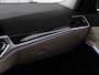 BMW 3-Serie 320i High Executive Edition | Panoramadak | Leder | Stoel & Stuurverwarming | Adaptive Cruise | Sfeerverlichting