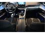 Peugeot 5008 1.2 PureTech GT SPORT | LEER/ Alcantara | Sfeerverlichting | APPLE | NL auto | Dealer onderhouden |