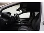 Peugeot 5008 1.2 PureTech GT SPORT | LEER/ Alcantara | Sfeerverlichting | APPLE | NL auto | Dealer onderhouden |