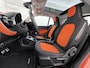 smart Fortwo 1.0 Passion Navigatie | Panoramadak | Climate control | NAP | LMV |