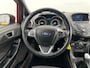 Ford Fiesta EcoBoost ST Line | Nieuwe distributie | Volledig dealer onderhouden | Navi | Voorruitverwarming |