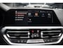 BMW 3-Serie 330i High Executive Leer Navi ACC PDC Virtual Climate (3-zone) PDC LM velgen