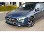 Mercedes-Benz A-klasse 250 e Business Solution AMG Limited | Panoramadak | Burmeister | Sfeerverlichting | Dealer onderhouden | Stoelverwarming | Parkeercamera | LED |