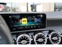 Mercedes-Benz A-klasse 250 e Business Solution AMG Limited | Panoramadak | Burmeister | Sfeerverlichting | Dealer onderhouden | Stoelverwarming | Parkeercamera | LED |