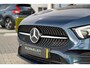 Mercedes-Benz A-klasse 250 e Business Solution AMG Limited | Panoramadak | Burmeister | Sfeerverlichting | Dealer onderhouden | Stoelverwarming | Parkeercamera | LED |