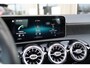 Mercedes-Benz A-klasse 250 e Business Solution AMG Limited | Panoramadak | Burmeister | Sfeerverlichting | Dealer onderhouden | Stoelverwarming | Parkeercamera | LED |