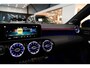 Mercedes-Benz A-klasse 250 e Business Solution AMG Limited | Panoramadak | Burmeister | Sfeerverlichting | Dealer onderhouden | Stoelverwarming | Parkeercamera | LED |
