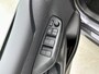 Toyota Yaris 1.5 Hybrid 115 Dynamic Comfort Pack | BTW voertuig | Dodehoek detectie | Stoel+stuurverwarming | Parkeersensoren voor+achter | Draadloze telefoonlader | Apple CarPlay/Android Auto | Cruise Control Adaptive | Climate Control |